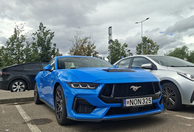 Ford Mustang GT 2024