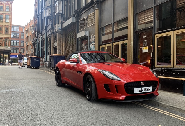 Jaguar F-TYPE P380 Convertible