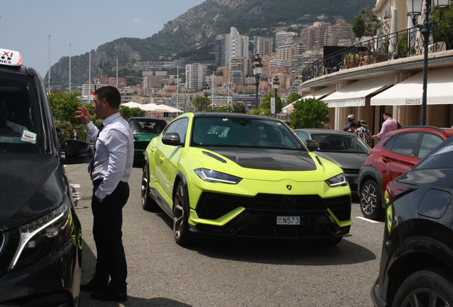 Lamborghini Urus Performante