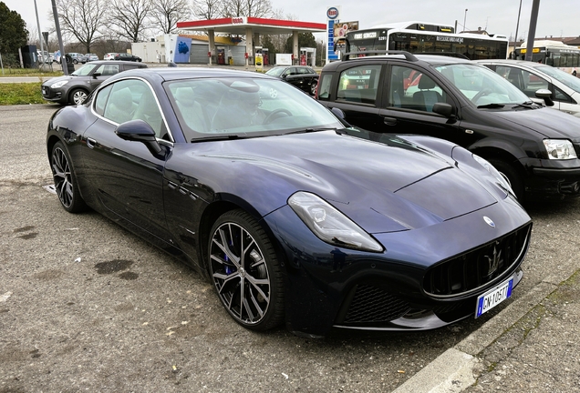 Maserati GranTurismo Modena