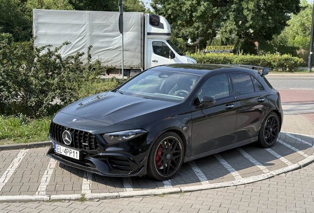 Mercedes-AMG A 45 S W177 2023