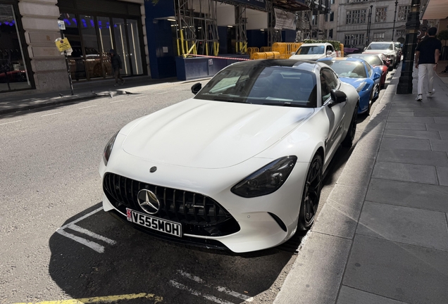 Mercedes-AMG GT 63 C192