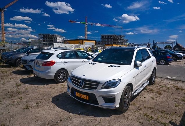 Mercedes-Benz ML 63 AMG W166