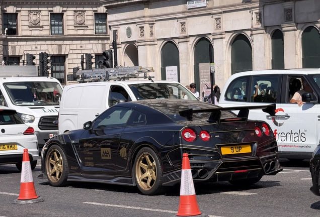 Nissan GT-R 2011 Top Secret