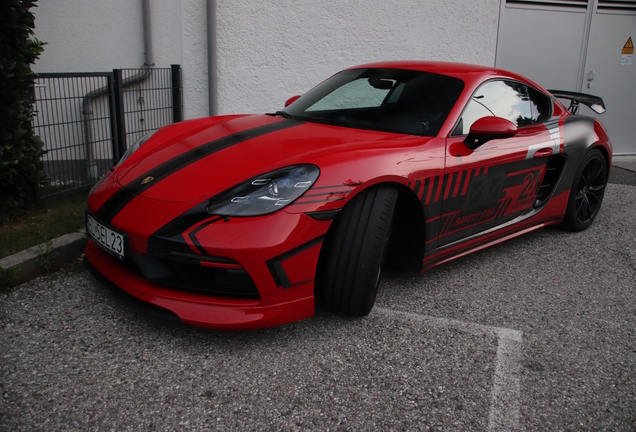 Porsche 718 Cayman S