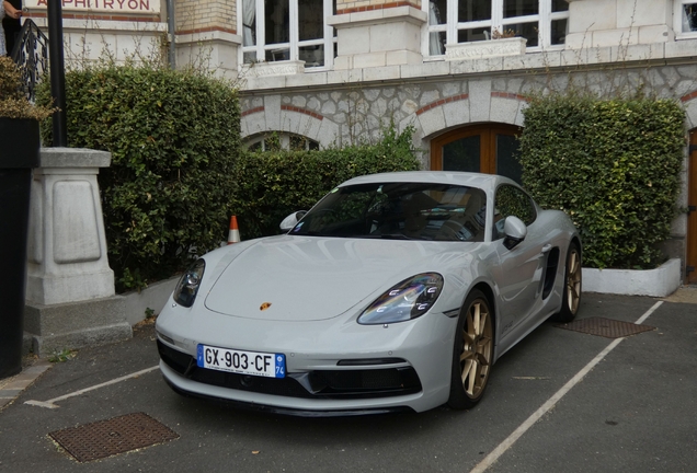 Porsche 718 Cayman GTS 4.0