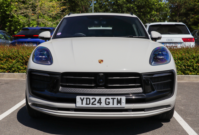Porsche 95B Macan GTS MkIII