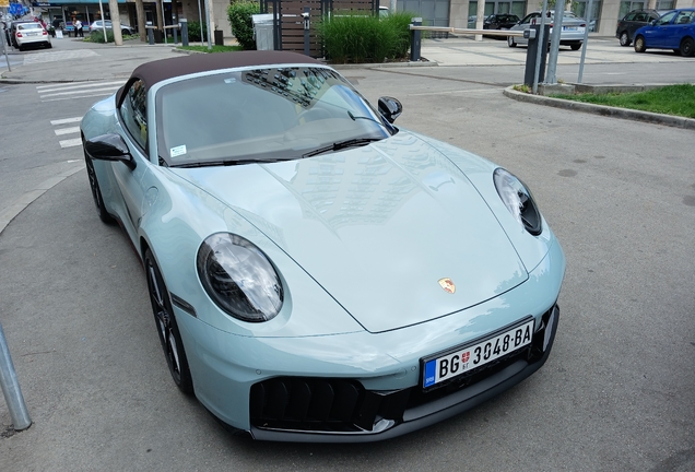 Porsche 992 Carrera 4 GTS Cabriolet MkII