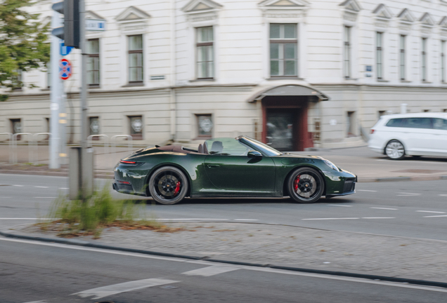 Porsche 992 Carrera 4 GTS Cabriolet MkII