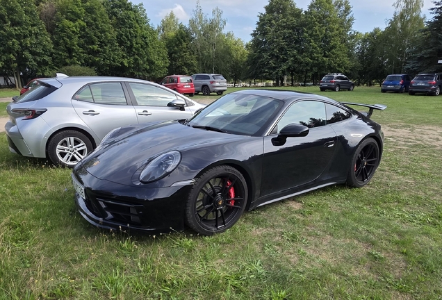 Porsche 992 Carrera 4 GTS MkI