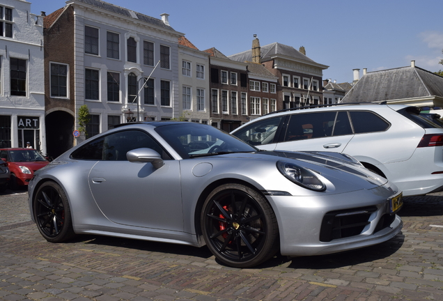 Porsche 992 Carrera 4S MkI