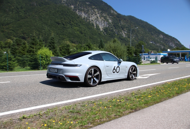 Porsche 992 Sport Classic