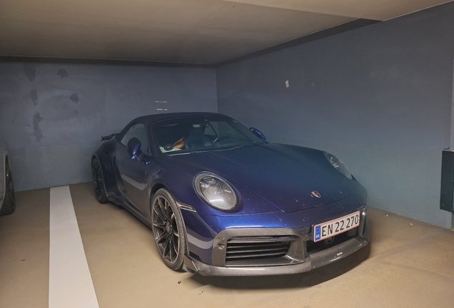 Porsche 992 Turbo S Cabriolet MkI Brabus 820