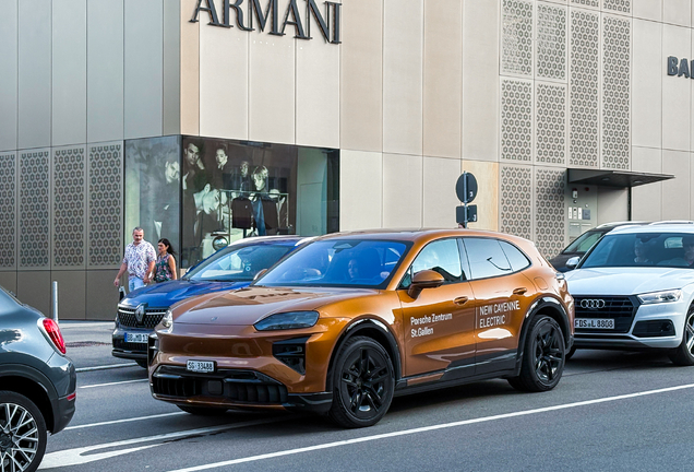 Porsche Cayenne Turbo Electric