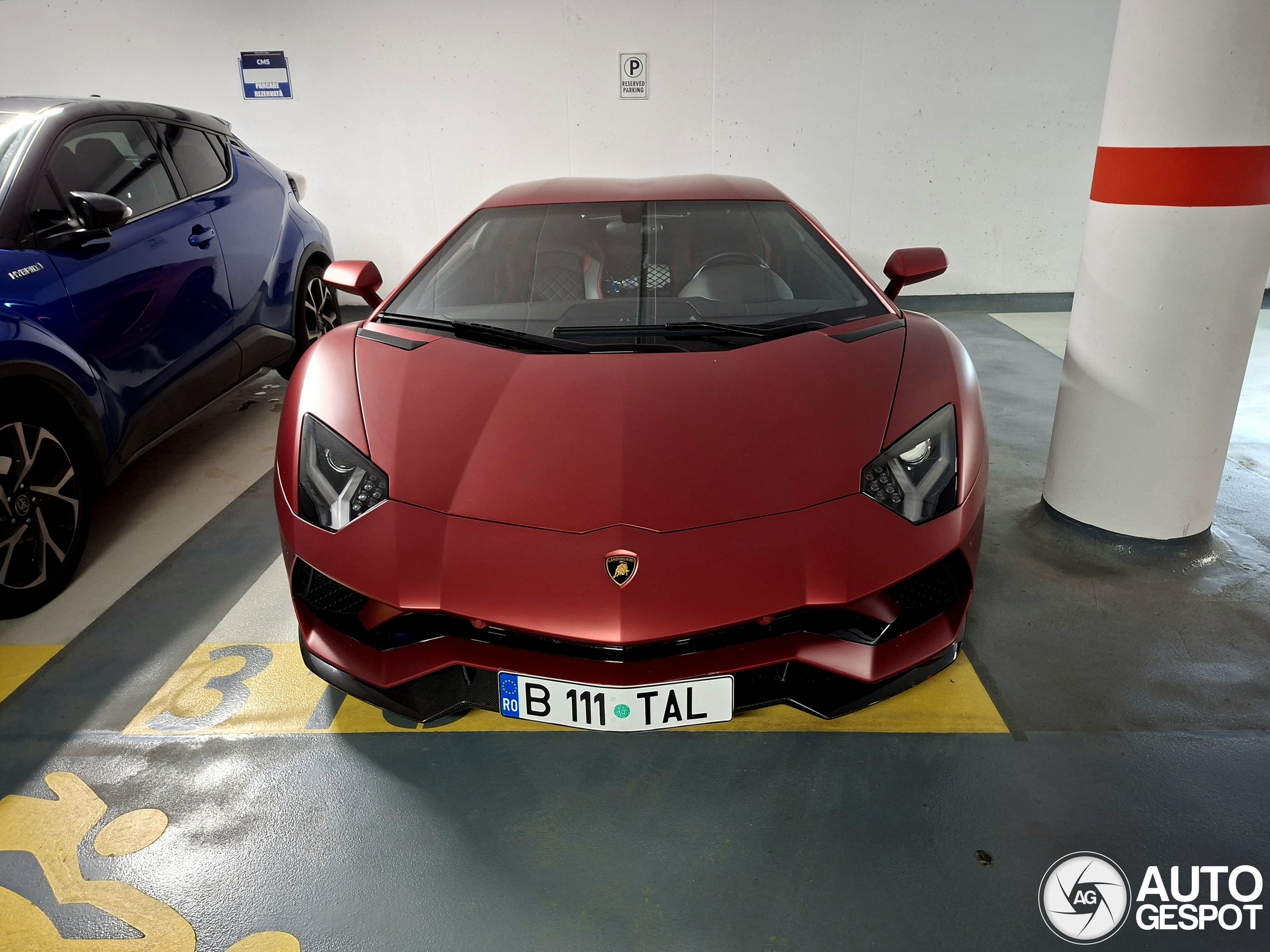 Lamborghini Aventador S LP740-4