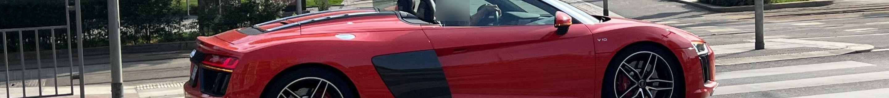 Audi R8 V10 Spyder 2016