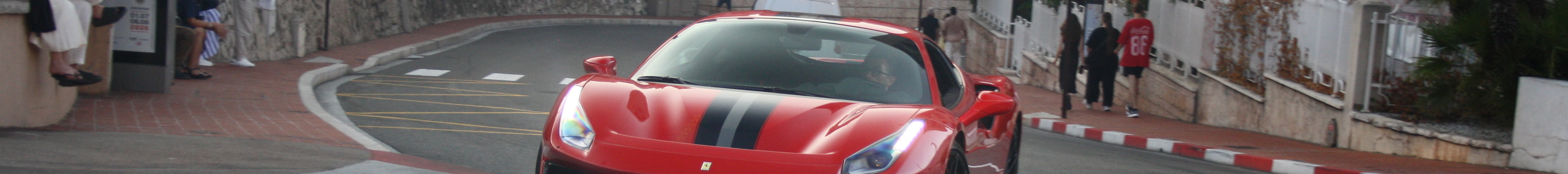 Ferrari 488 Pista