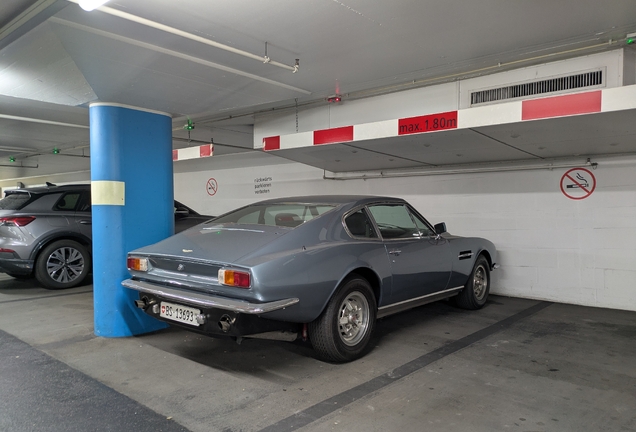 Aston Martin DBS V8 1969 - 1972
