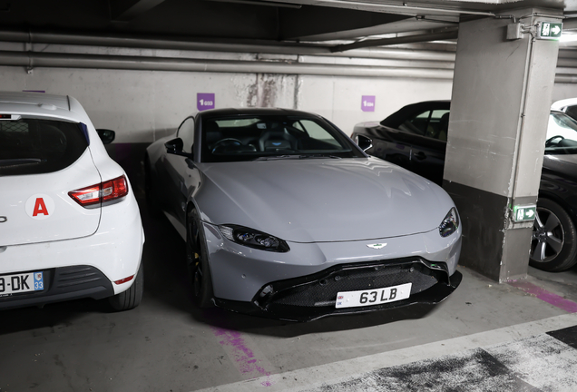 Aston Martin V8 Vantage 2018