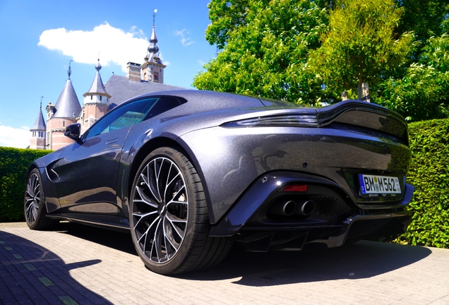 Aston Martin V8 Vantage 2018