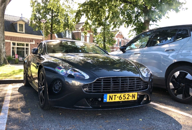 Aston Martin V8 Vantage S Roadster