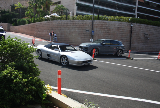 Ferrari F355 Spider