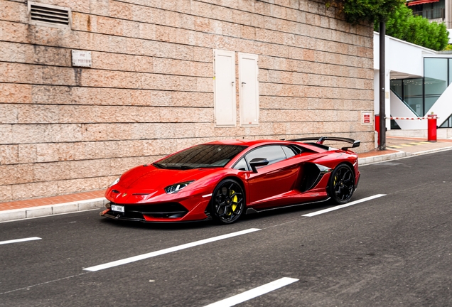 Lamborghini Aventador LP770-4 SVJ