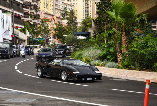 Lamborghini Countach