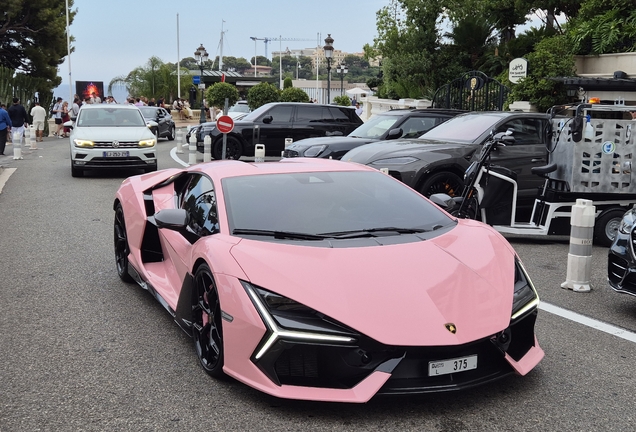 Lamborghini Revuelto