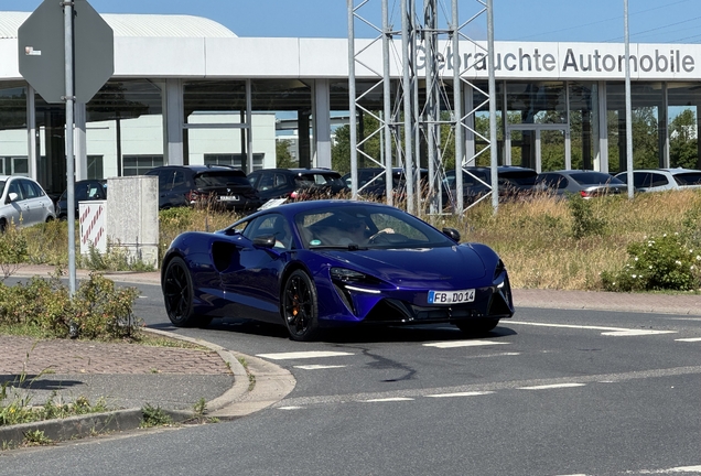 McLaren Artura