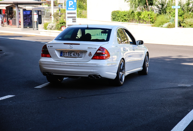 Mercedes-Benz E 55 AMG