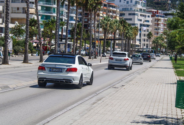 Mercedes-Benz E 63 AMG S W212