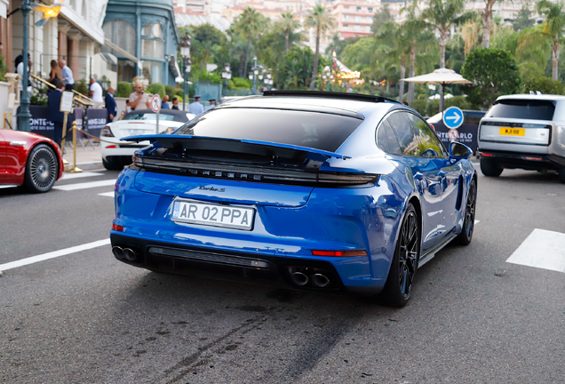 Porsche 972 Panamera Turbo S E-Hybrid