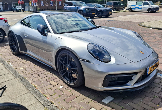 Porsche 992 Carrera 4 GTS MkI