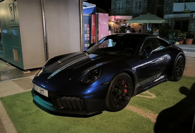 Porsche 992 Carrera 4 GTS MkII