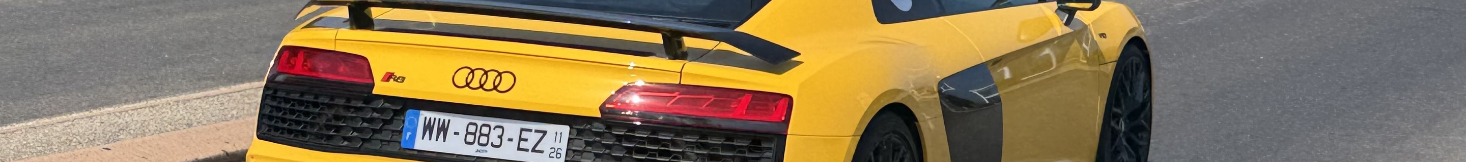 Audi R8 V10 Plus 2015
