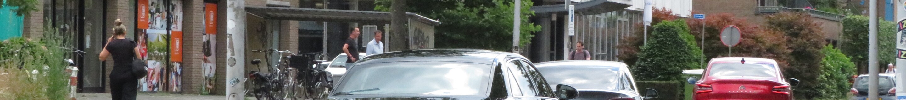 Bentley Flying Spur V8 2021