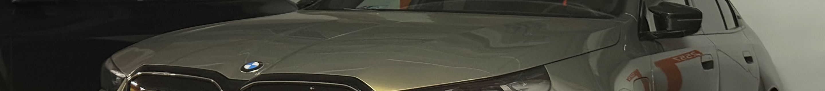 BMW M5 G90