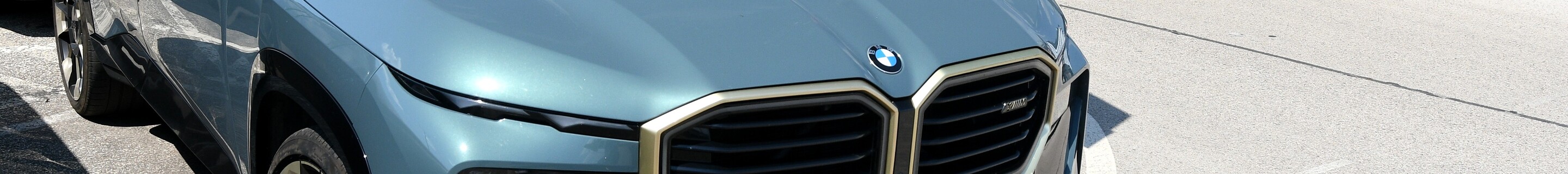 BMW XM G09
