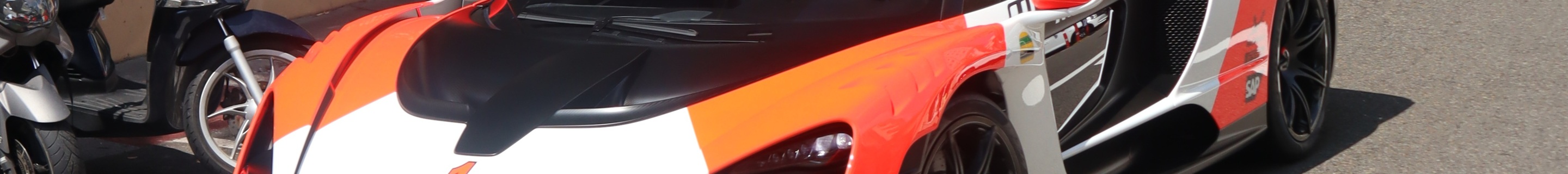McLaren Senna