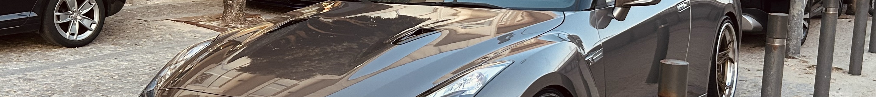 Nissan GT-R