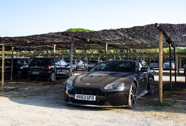 Aston Martin V12 Vantage S