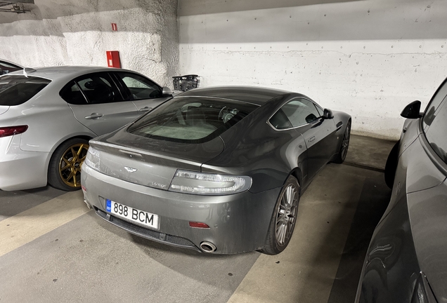 Aston Martin V8 Vantage