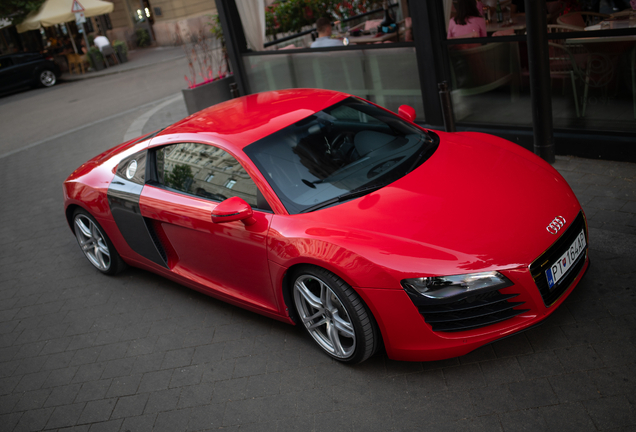 Audi R8