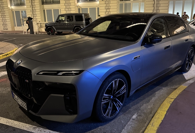 BMW M760e xDrive