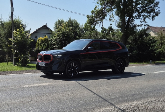 BMW XM G09