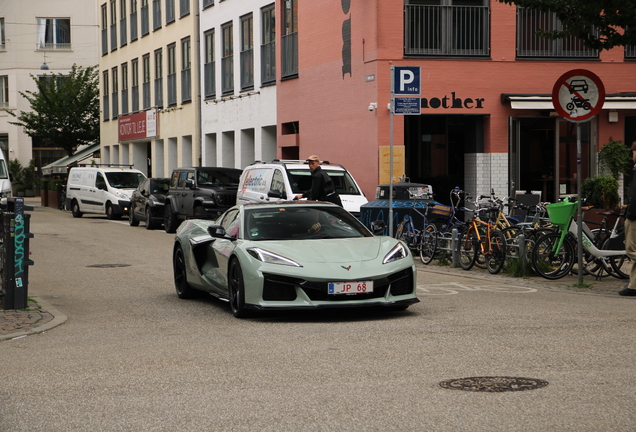 Chevrolet Corvette C8 E-Ray