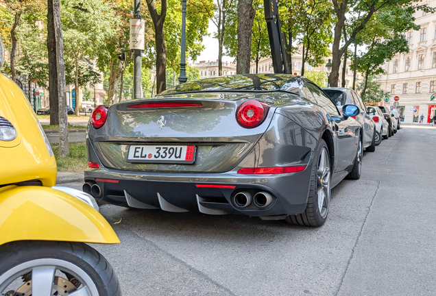 Ferrari California T