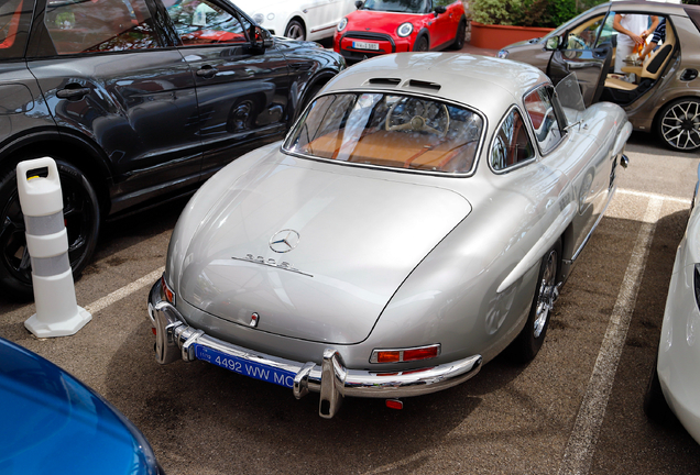 Mercedes-Benz 300SL Gullwing