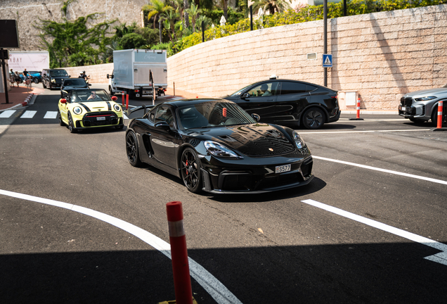 Porsche 718 Cayman GT4 RS